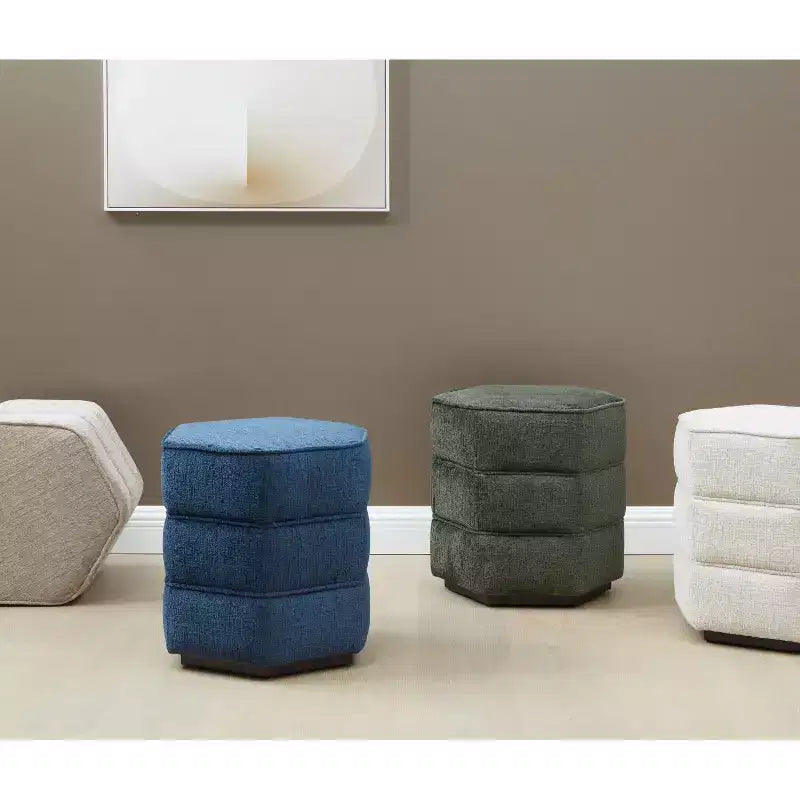 Pouf hexagonal Rosaria Chenille — Structure en bois, polyester, mousse de polyuréthane