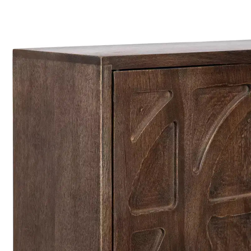 Armoire murale Galliene en bois de manguier sculpté à la main — 56 cm (L) x 71 cm (H), 3 étagères, naturel