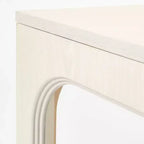 Table console Thetford — Grise, placage de bois, 48 po L x 30 po H, finition blanc cassé