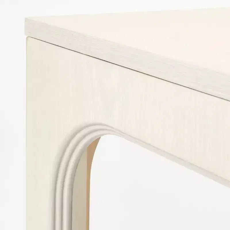 Table console Thetford — Grise, placage de bois, 48 po L x 30 po H, finition blanc cassé