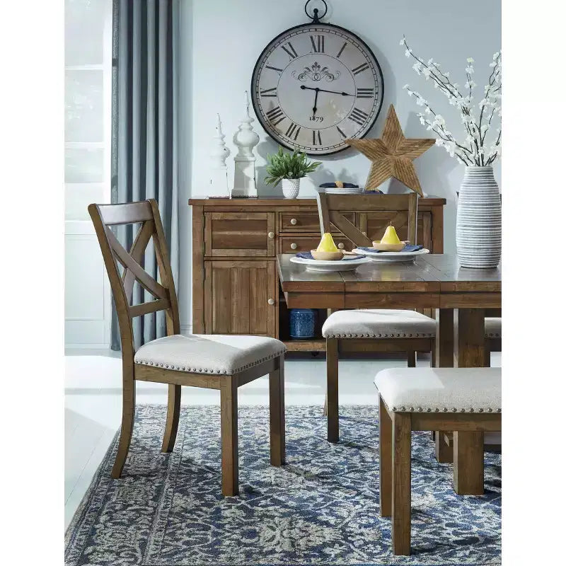 Table de salle à manger rectangulaire extensible Moriville — Bois brun rustique, jusqu'à 8 personnes